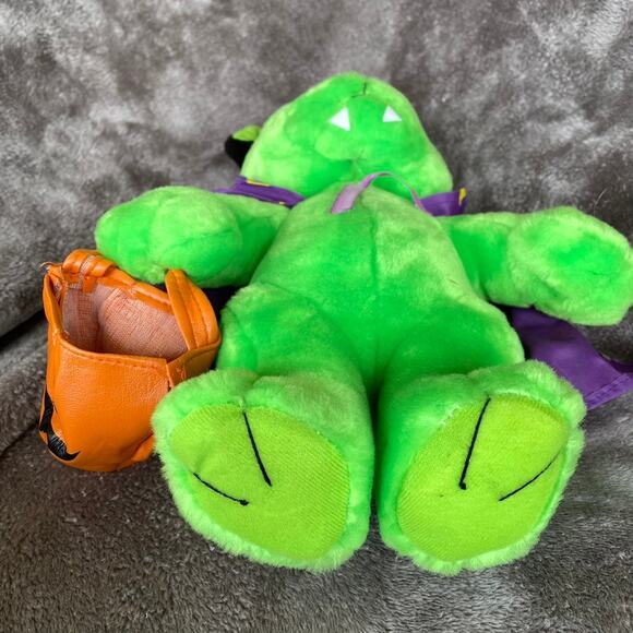 Vintage Vampire Bear Plush Halloween Dracula Doll 90s y2k Stuffed Toy Flaw READ - Picture 16 of 16